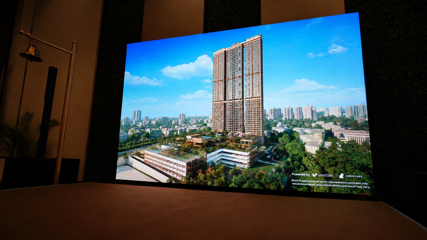 Immersive large led display