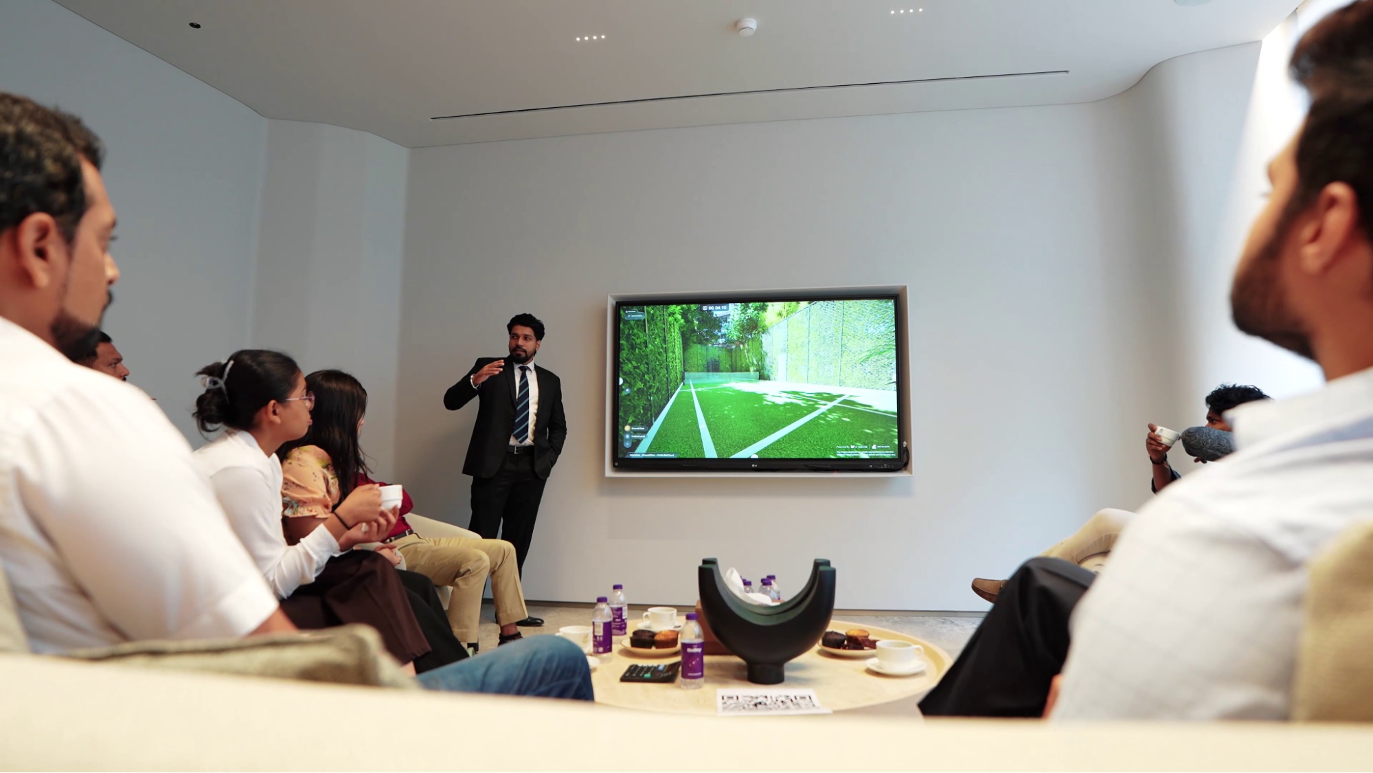 Ineractive Discussion room with touchscreen led display.