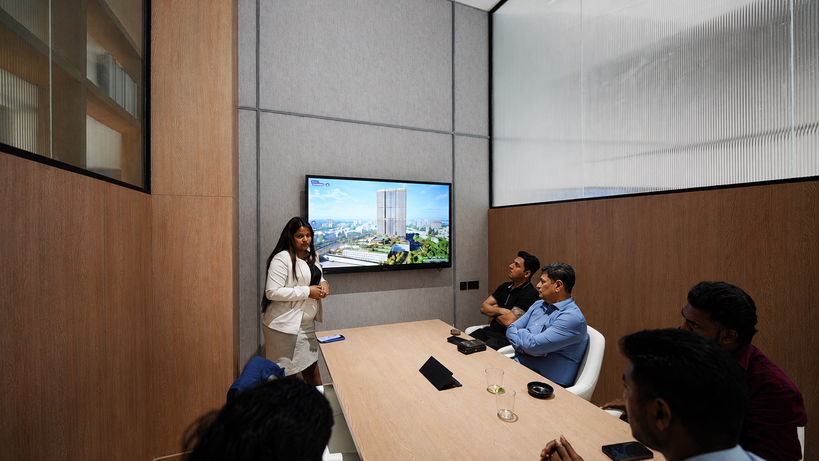 Interactive discussion room