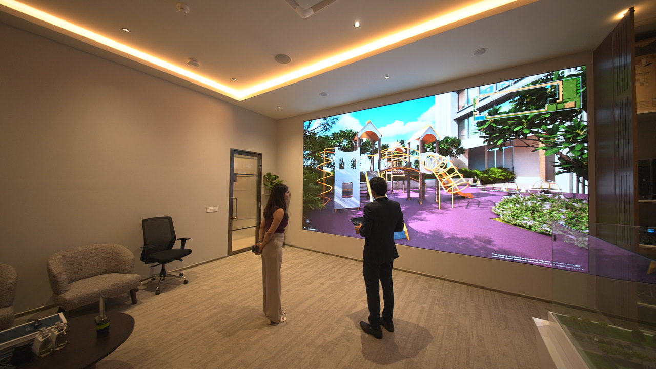 Interested Buyer Seeing Amenities Through 3D Visualization Software